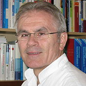 Dr. medic (RO) Michael Luister